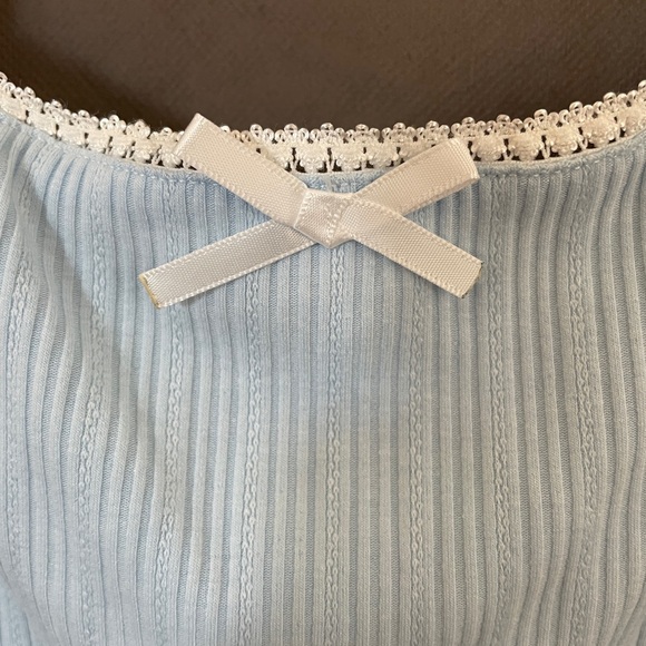 Sky to Moon Lacy Baby Blue Crop Tank - Picture 3 of 6